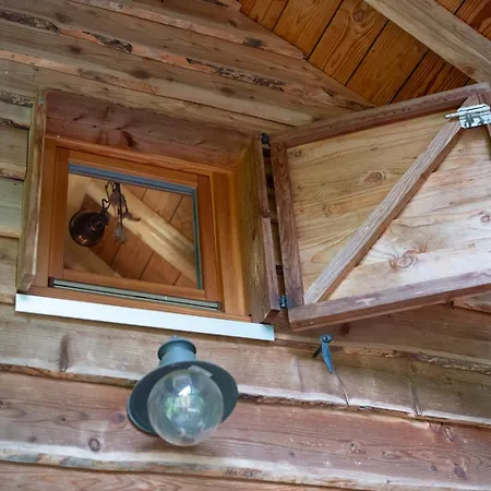 Des Amoureux Peche Et Rando Chalet